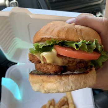 Gentle Grill - Crispy Chicken Sandwich - Vegan Near Me - Temecula, California Gentle Grill - Crispy Chicken Sandwich - Vegan Near Me - Temecula, California