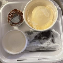 Perfect packing, dessert separate ice cream with brownie.