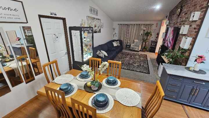 Charismatic Divine Care - grief counselor in Parkland, WA