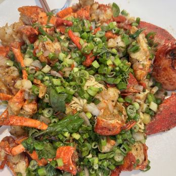 Henry's Cuisine - House special lobster with noodles - Asian Fusion Near Me - Alhambra, California Henry's Cuisine - House special lobster with noodles - Asian Fusion Near Me - Alhambra, California