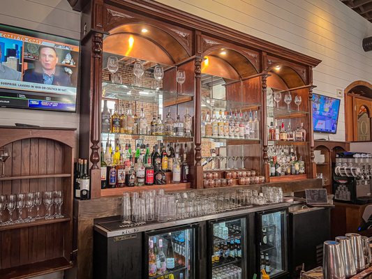 Oyster House Seafood & O-Bar by null