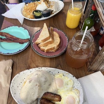 Toasted Rooster Cafe - Breakfast & Brunch Near Me - Sacramento, California Toasted Rooster Cafe - Breakfast & Brunch Near Me - Sacramento, California
