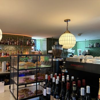 Cafe Sous Terre - Inside - Cocktail Bars Near Me - Detroit, Michigan