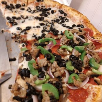 Gio's Pizza - Pizza Near Me - Santa Rosa, California Gio's Pizza - Pizza Near Me - Santa Rosa, California