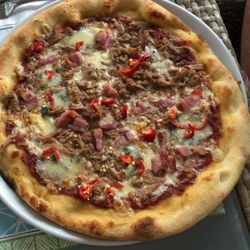 La Piazza - Pizza Pazza