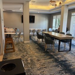 TownePlace Suites by Marriott Phoenix Goodyear - Dining area