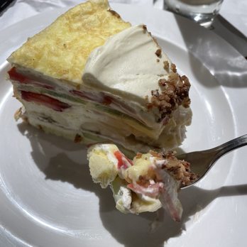 HARBS SoHo - Fruit Crepe Cake - Bakeries Near Me - New York, New York HARBS SoHo - Fruit Crepe Cake - Bakeries Near Me - New York, New York