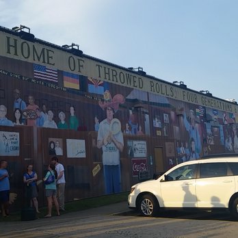 Lambert's Cafe - Side of the building - Seafood Near Me - Foley, Alabama