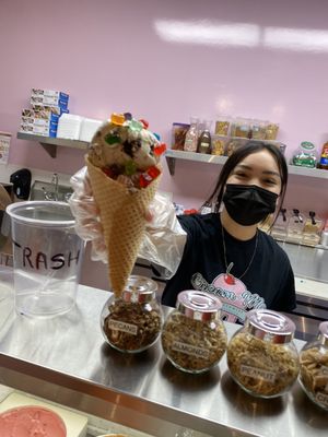 Cream Me Ice Creamery by null