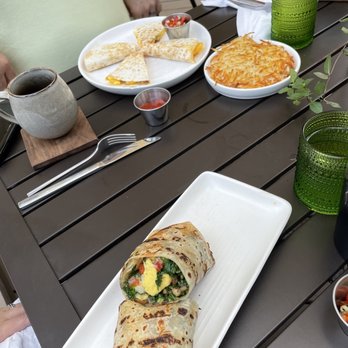 Good Kitchen + Market - GF Veggie Burrito - Coffee & Tea Near Me - Marietta, Georgia