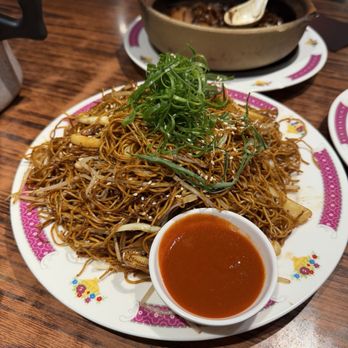 女人街食飯 - soy sauce noodles - Hong Kong Style Cafe Near Me - Hong Kong, HK