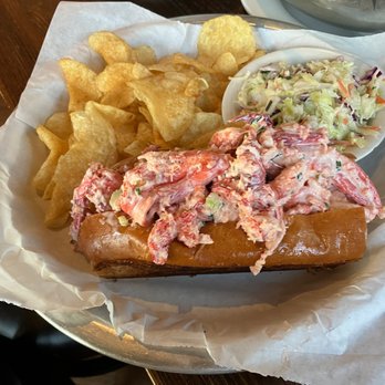 Sam's Chowder House - Lobster bun with cole slaw and chips - Seafood Near Me - Half Moon Bay, California Sam's Chowder House - Lobster bun with cole slaw and chips - Seafood Near Me - Half Moon Bay, California