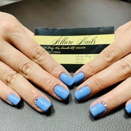 I got aqua blue with rhinestones!