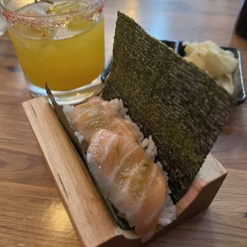Yonsei Handrolls - Yonsei set - Salmon belly - Japanese Near Me - Oakland, California Yonsei Handrolls - Yonsei set - Salmon belly - Japanese Near Me - Oakland, California