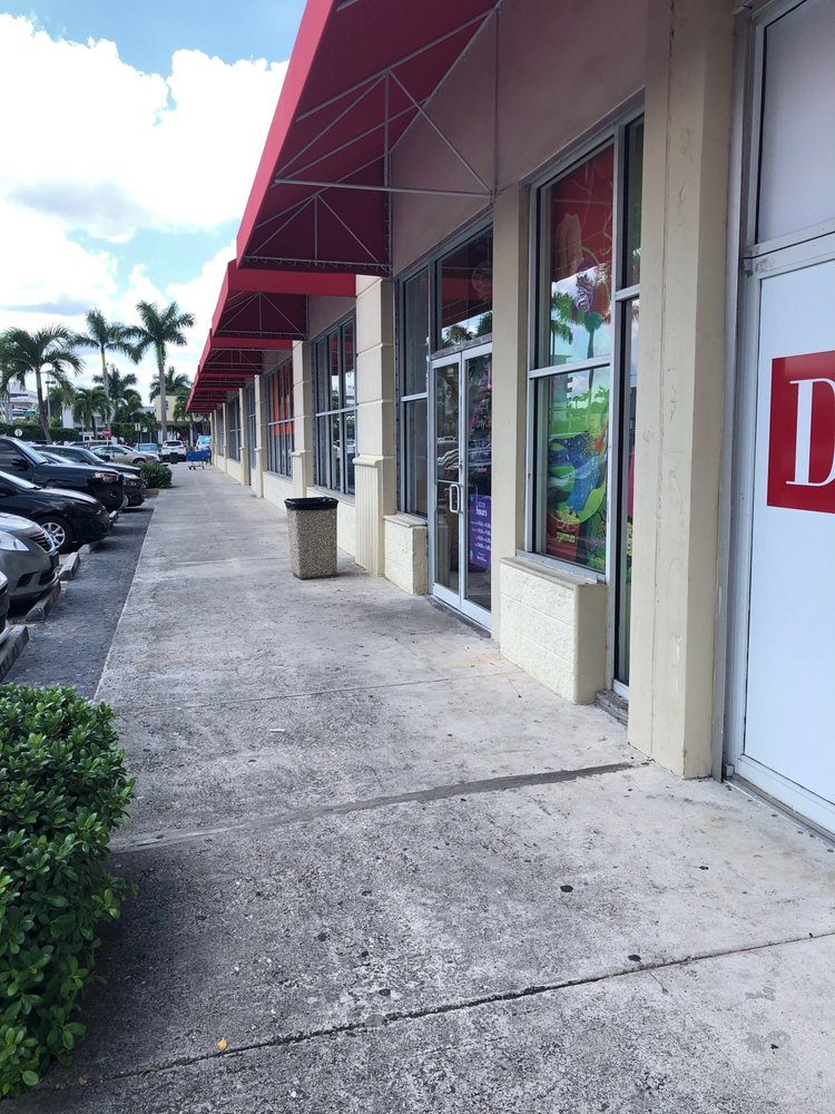 PARTY CITY Updated August 2024 15 Reviews 721 W 49th St, Hialeah