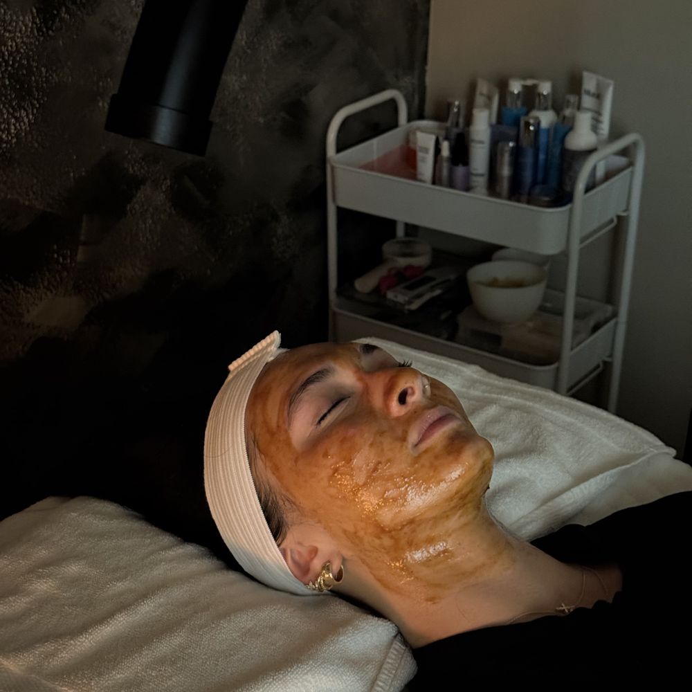 Hiraya Glow Bar - Skin Care Near Me - Poway, California Hiraya Glow Bar - Skin Care Near Me - Poway, California
