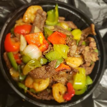 Manny’s Bourbon Grill & Pub - The bourbon steak/rice bowl over jams - Pubs Near Me - West Allis, Wisconsin Manny’s Bourbon Grill & Pub - The bourbon steak/rice bowl over jams - Pubs Near Me - West Allis, Wisconsin