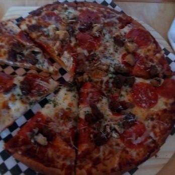 Brix Wine Bar & Restaurant - American Pizza on regular crust...yum - Wine Bars Near Me - Ellensburg, Washington