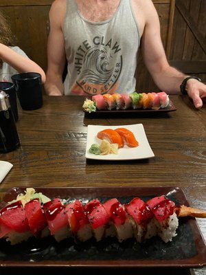 Pacific Sushi & Grill by null