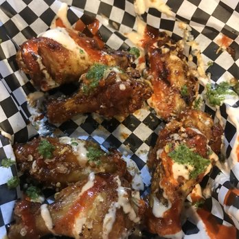 D-spot - Puff The Magic Dragon - Chicken Wings Near Me - Oakdale, Minnesota