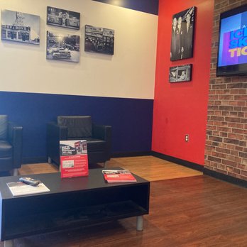 Pep Boys - Waiting room - Auto Repair Near Me - Murrysville, Pennsylvania Pep Boys - Waiting room - Auto Repair Near Me - Murrysville, Pennsylvania