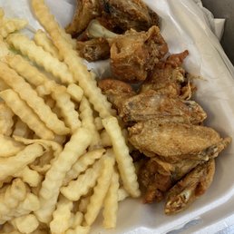 Lemon pepper, got all 11 pc because one was small. extra crispy but not burnt like I love Lemon pepper, got all 11 pc because one was small. extra crispy but not burnt like I love