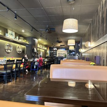 Rice Thai Dining - A long view of the restaurant! - Thai Near Me - Hagerstown, Maryland