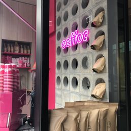 EEFFOC - Updated January 2026 - 32 Photos - 5a Carlton Street, Prahran