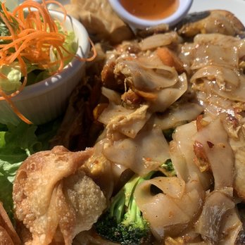 Panya Thai Kitchen - Thai Near Me - Escondido, California Panya Thai Kitchen - Thai Near Me - Escondido, California