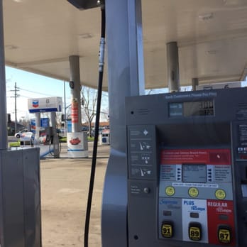 Chevron - a gas pump at a gas station - Gas Stations Near Me - Hayward, California Chevron - a gas pump at a gas station - Gas Stations Near Me - Hayward, California