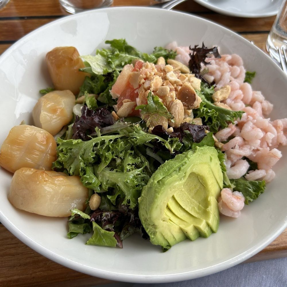 Ray's Café - Smoked scallop and bay shrimp salad- the scallops were really nice, kind of sweet - Seafood Near Me - Seattle, Washington Ray's Café - Smoked scallop and bay shrimp salad- the scallops were really nice, kind of sweet - Seafood Near Me - Seattle, Washington