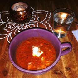 Prästgatan 12 Café & Inredning - En värmande god Gulaschsoppa med ekologiska grönsaker, den gjorde gott i dagens kallväder.