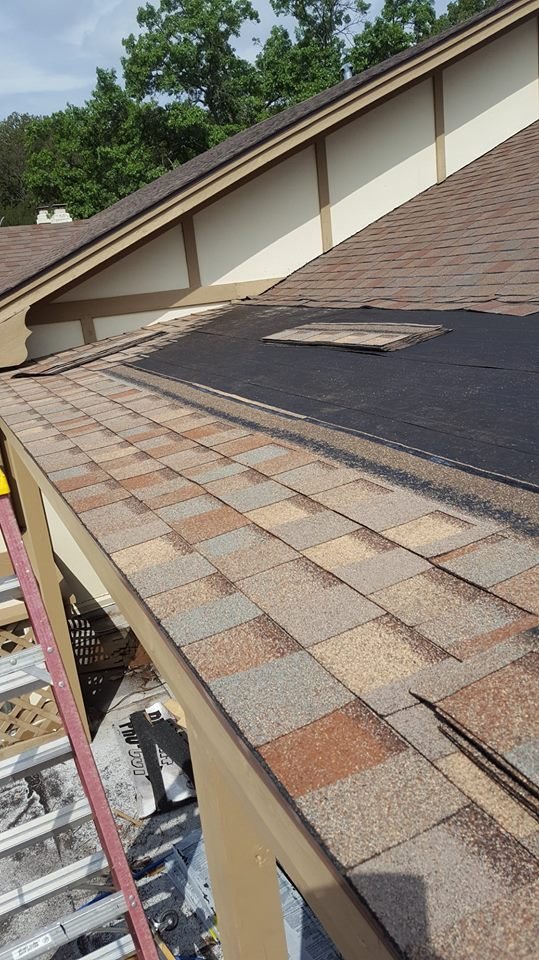 Slide of A2Z Roofing