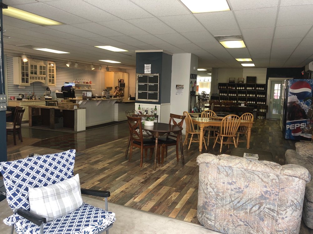 WINE & MORE ON 1ST Updated June 2024 165 S 1st St, Lehighton