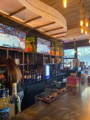 Saloni Bar by Meraki by null