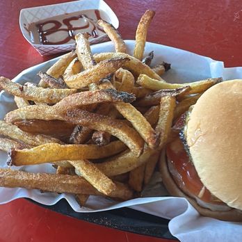 Hwy 101 Burger - Burger and fries - Burgers Near Me - Lincoln City, Oregon Hwy 101 Burger - Burger and fries - Burgers Near Me - Lincoln City, Oregon