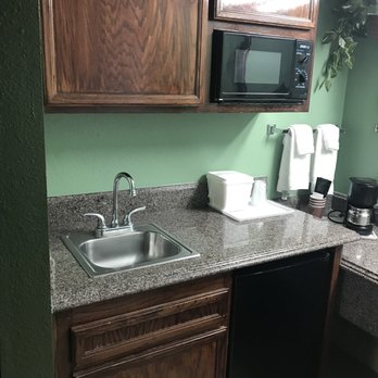 Quality Inn Hemet - San Jacinto - Very cute kitchen area with microwave and surprisingly spacious refrigerator - Hotels Near Me - Hemet, California Quality Inn Hemet - San Jacinto - Very cute kitchen area with microwave and surprisingly spacious refrigerator - Hotels Near Me - Hemet, California