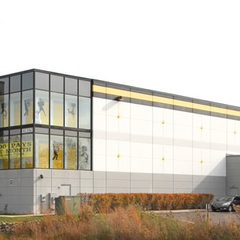 Safeguard Self Storage - Safeguard Self Storage offers ADA compliant handicap accessible self storage spaces. - Self Storage Near Me - Addison, Illinois