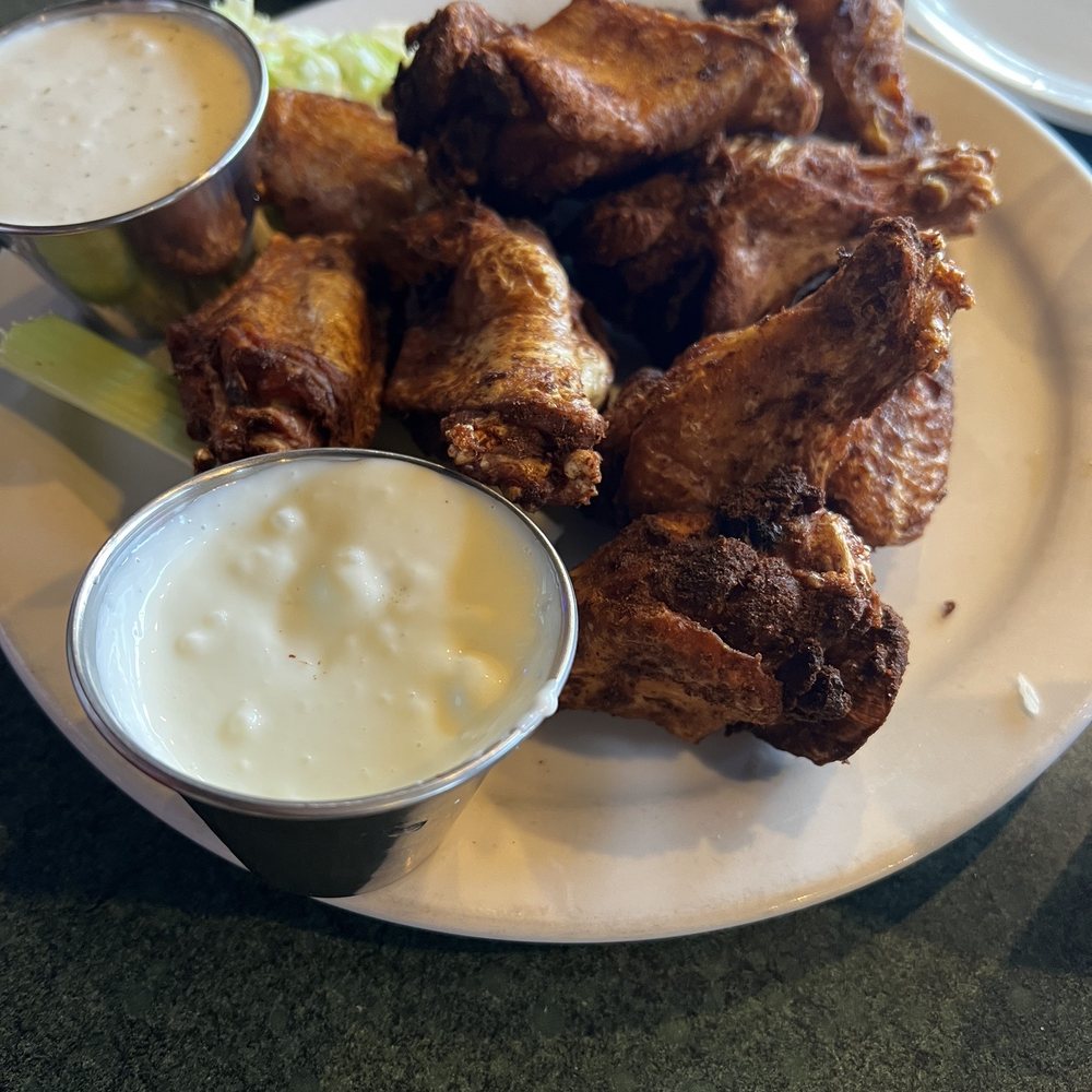 Doofers Bar & Grill - Dry wings - New American Near Me - Renton, Washington