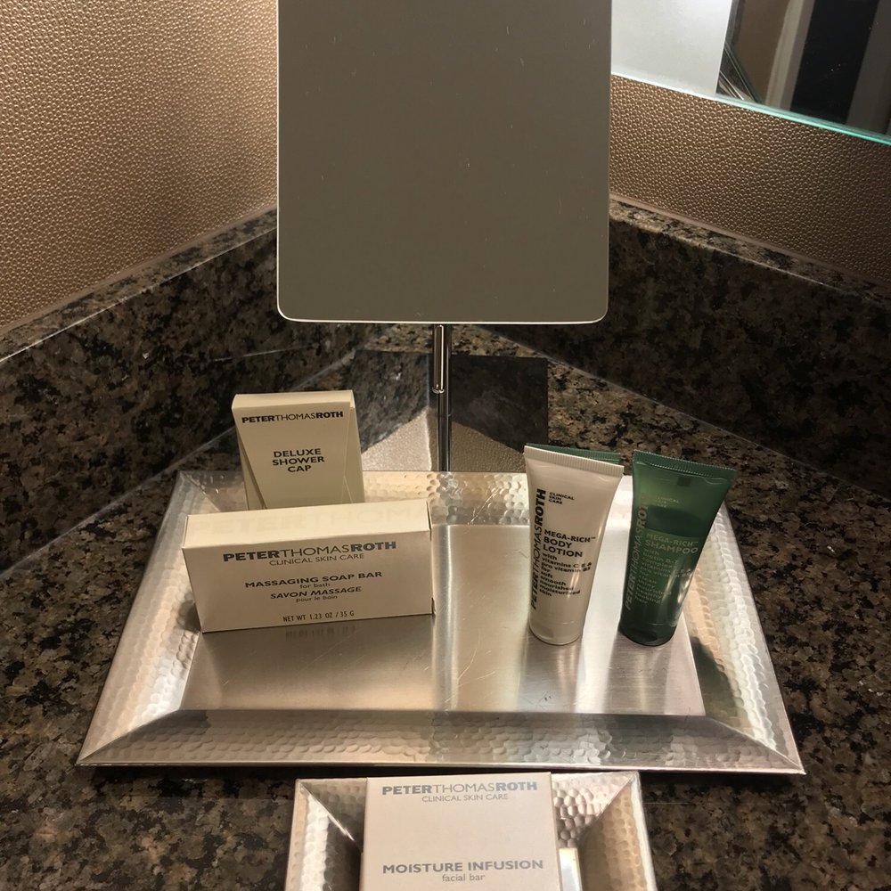 Hilton Arlington - Hotels Near Me - Arlington, Virginia Hilton Arlington - Hotels Near Me - Arlington, Virginia