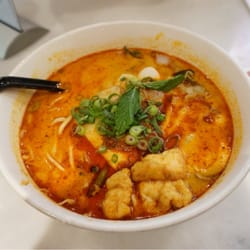 Little Singapore - Combination laksa