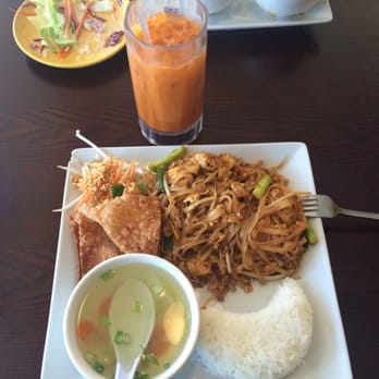 Thai T - Yummiest Pad Thai ever!!! - Thai Near Me - Rancho Cucamonga, California