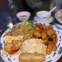 Ming's Chinese and Japanese Restaurant