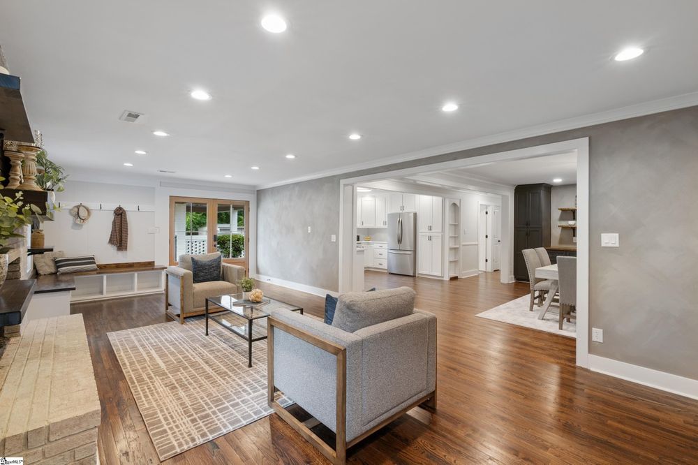 Slide of Heroic Builders