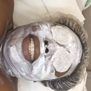Perfect Brows By Pawan - Scrub during acne facial - Waxing Near Me - New York, New York