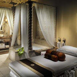 Royal Garden Villas