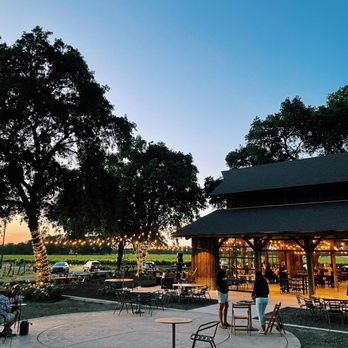 Heringer Estates - Wineries Near Me - Clarksburg, California