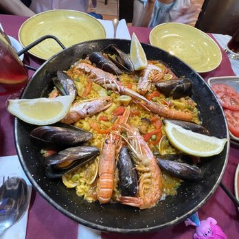 Restaurante Bodega Joan - Seafood Paella - Tapas Bars Near Me - Barcelona, B Restaurante Bodega Joan - Seafood Paella - Tapas Bars Near Me - Barcelona, B