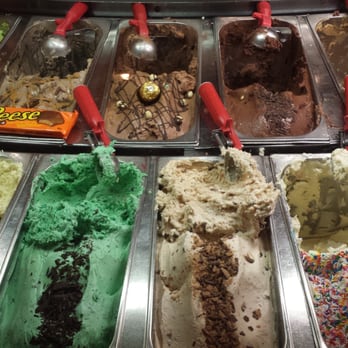 Hollywood Gelato - The spread. - Ice Cream & Frozen Yogurt Near Me - Toronto, Ontario Hollywood Gelato - The spread. - Ice Cream & Frozen Yogurt Near Me - Toronto, Ontario