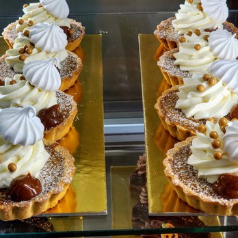 Gelato & Co - Patisserie/Cake Shop Near Me - Highlands Ranch, Colorado Gelato & Co - Patisserie/Cake Shop Near Me - Highlands Ranch, Colorado